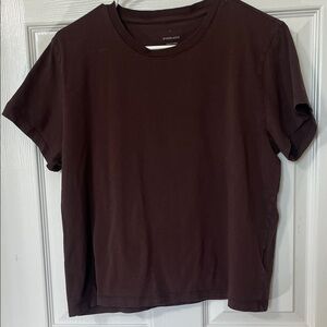 Everlane Short Sleeve Crewneck Tee in Deep Chocolate Brown